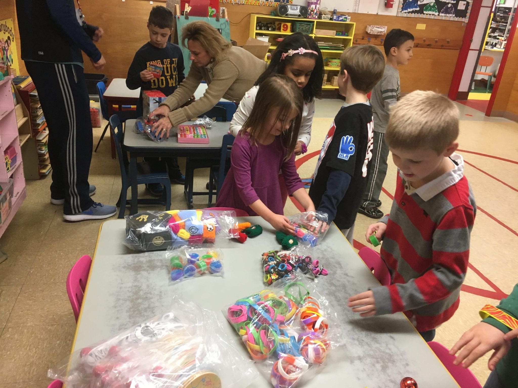 kids playing at stay and play club after school program